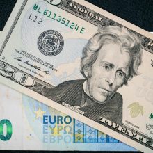 Brangstantis doleris: ką tai reiškia Lietuvai?
