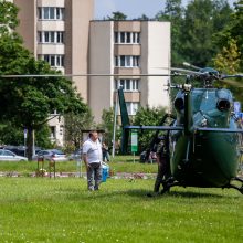 Pasieniečiai sraigtasparniu iš Rygos į Vilnių atskraidino donoro kepenis