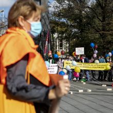 Profsąjungos mitinge ragino Vyriausybę didinti minimalią algą