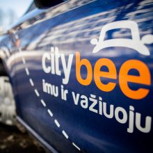 350 žmonių reikalauja 100 tūkst. eurų dėl paviešintų „CityBee“ duomenų