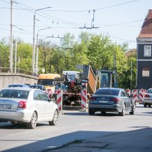 Prieš Kauno pilies žiedinės sankryžos rekonstrukciją vairuotojus jau pasitiko spūstys