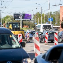 Prieš Kauno pilies žiedinės sankryžos rekonstrukciją vairuotojus jau pasitiko spūstys