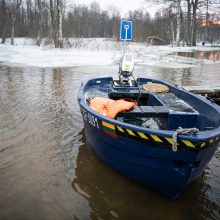 Vanduo Šilutės rajone slūgsta, per šimtas gyventojų tebėra apsemtose teritorijose