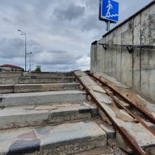 Kauniečius piktina apleista požeminė perėja: ten jokiais ratukais neįveiksi kliūčių