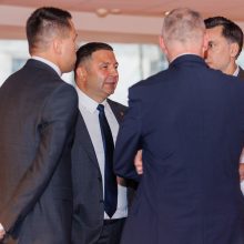 Futbolo federacija ėmėsi pokyčių, politikų projektas – stalčiuose