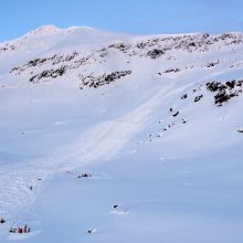 Norvegijoje rasti dar dviejų per laviną dingusių slidininkų kūnai