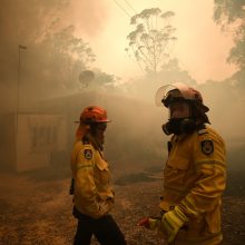 Australijoje nekontroliuojami gaisrai apėmė didžiulį plotą