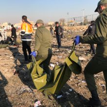 Teheranas: prieš suduždamas Ukrainos lėktuvas buvo pasukęs atgal