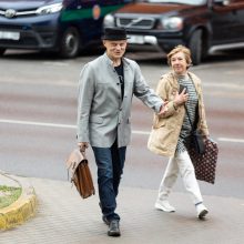 Riaušių byla: siūloma suimti iš posėdžio išėjusį A. Kandrotą, A. G. Astrauskaitė pasijuto blogai