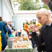 Sveiko maisto šventė: iškyla neapsiriboja tik šašlykais ir traškučiais