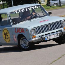 Kaune vyko automobilių sporto veteranų tradicinės slalomo varžybos