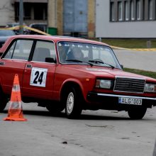 Kaune – dviguba automobilių slalomo šventė