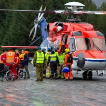 Sugedęs Norvegijos kruizinis laivas pasiekė uostą