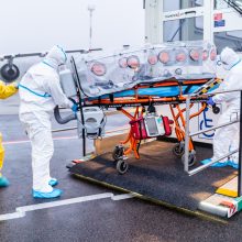 Pratybos Vilniaus oro uoste: mokytasi suvaldyti Ebolos viruso plitimą