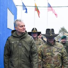 Sąjungininkų karius aplankęs prezidentas: Lietuvos „smegenų mirtis“ neištiko