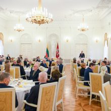 Signatarams prezidentas dėkojo už galimybę rašyti savo, o ne svetimos šalies istoriją