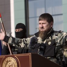 Skelbia, kad Rusija smogs Europai: perversmui paruoštas specialus R. Kadyrovo dalinys