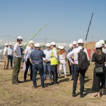 Verslo miestelio „Urban HUB“ statybų pradžią paskelbė įkurdinta bičių bendruomenė