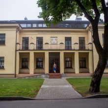 Teisėsauga krečia grožio klinikas