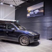 „Porsche“ spalvos: Lietuvoje pastebi kintančius pirkėjų norus