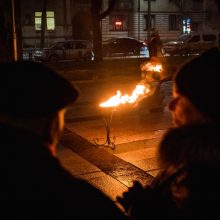 Atmintis gyva: vėl liepsnojo Sausio 13-osios laužai