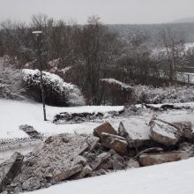 Praėjimas Trijų mergelių tiltu – jau uždarytas