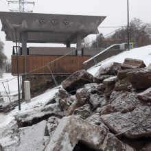 Praėjimas Trijų mergelių tiltu – jau uždarytas