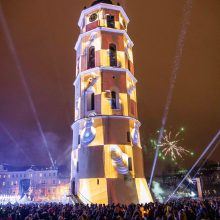 Vilnius 2020-uosius pasitiko įspūdingu muzikos, šviesų ir lazerių šou