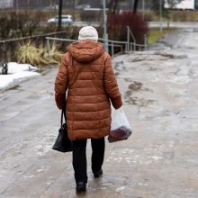 Eismo sąlygas sunkins plikledis ir lijundra, snigs