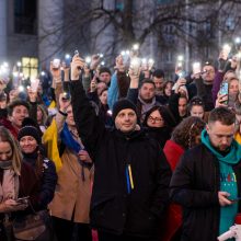 Atsiliepę į V. Zelenskio kvietimą paremti Ukrainą, Vilniuje susirinko apie 4 tūkst. žmonių 