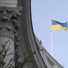 JAV Atstovų Rūmai patvirtino beveik 61 mlrd. dolerių pagalbos Ukrainai paketą 