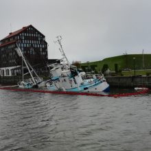 Senas norvegų laivas vėl grasina nuskęsti