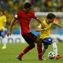 Meksikos futbolininkai neleido brazilams nudžiuginti savo gerbėjų