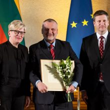 Vyriausybėje pagerbti kultūros ir meno premijų laureatai 