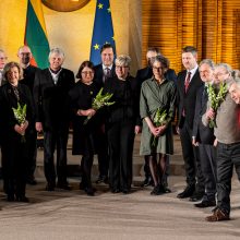 Vyriausybėje pagerbti kultūros ir meno premijų laureatai 