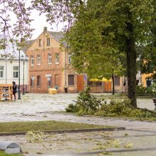 Mokslininkai ragina ruoštis: ateityje laukia daug baisesnės audros