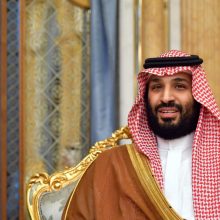 Saudo Arabijos sosto įpėdinis pradėjo pirmąjį po J. Khashoggi nužudymo vizitą Europos Sąjungoje