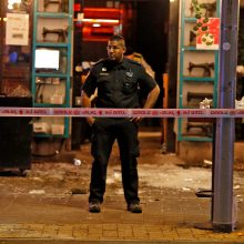 Tel Avive per ataką žuvo mažiausiai du žmonės, aštuoni sužeisti