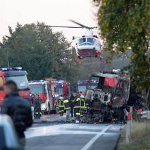 Italija: per sprogimą degalinėje žuvo du žmonės, dar keliolika nukentėjo