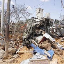 Aukų per sprogimą Somalio sostinėje Mogadiše skaičius išaugo iki 76