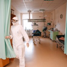 Šiaulių ligoninės gydytojas M. Ellikas: dėmesys ir padėkos medikams labai reikalingi