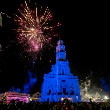 Naujuosius kauniečiai pasitiko pasinėrę į šokių muzikos fiestą