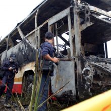 Užsidegus autobusui Taivane žuvo visi 26 keleiviai