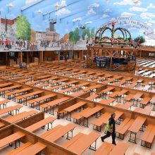 Į tradicinį alaus festivalį „Oktoberfest“ Miunchene – tik praėjus patikrą