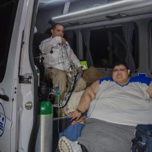 500 kg sveriantį meksikietį iš namų teko iškelti specialia įranga