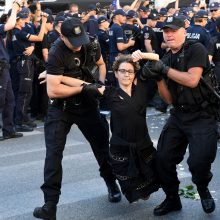 Varšuvoje policija išvaikė demonstrantus