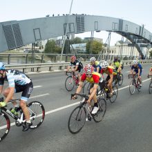 Lietuvos dviračių plento taurės etape laimėtojus lėmė sekundės dalys