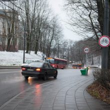 Kauno centre keisis automobilių ir dviračių eismas