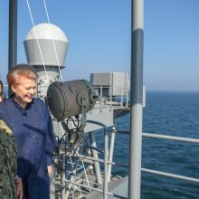 D. Grybauskaitė apie rekordines pratybas: mus gali stebėti kas nori