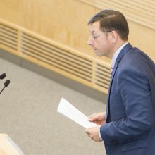 Seimas panaikino G. Steponavičiaus teisinę neliečiamybę